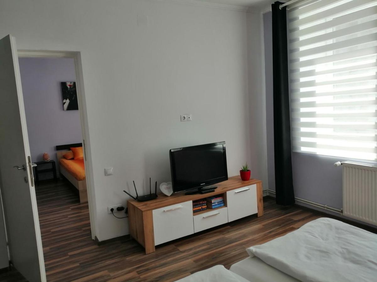 Ferienwohnung Violet House Turda Exterior foto