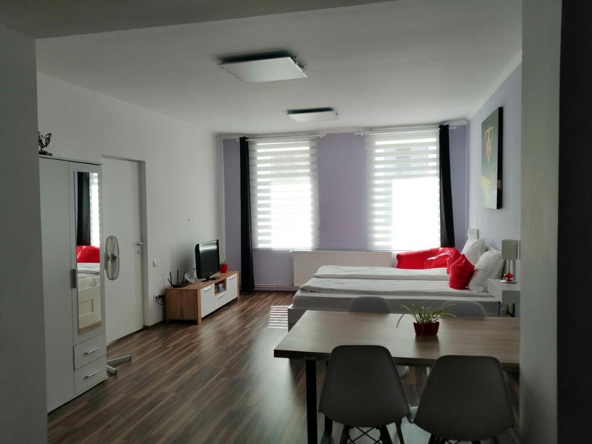 Ferienwohnung Violet House Turda Exterior foto