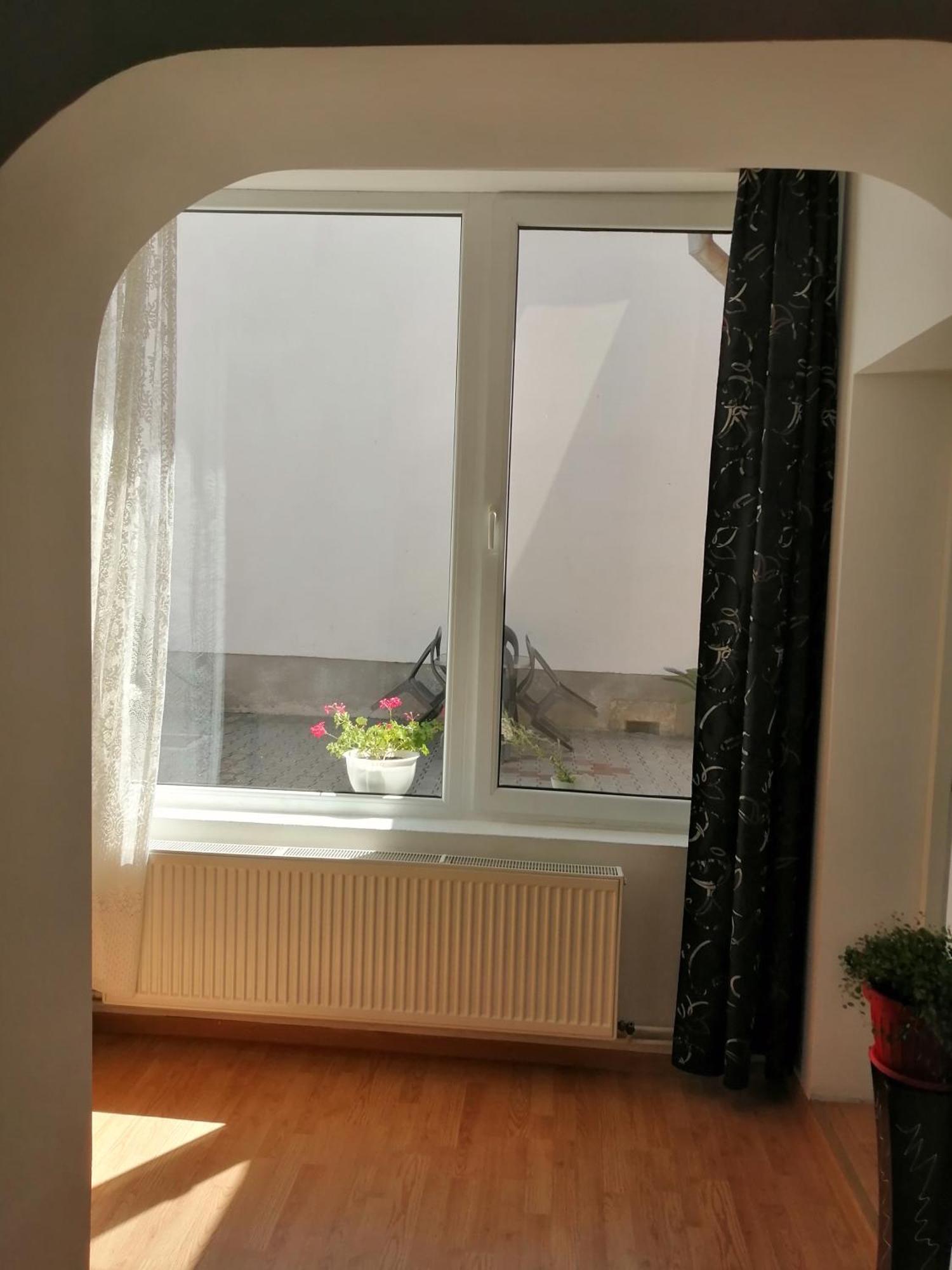 Ferienwohnung Violet House Turda Exterior foto